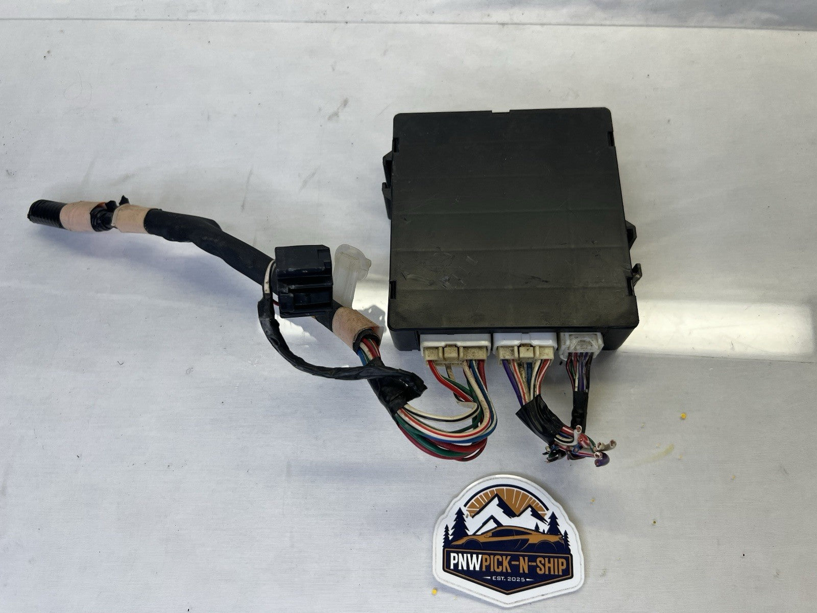 ✅ 2004–2008 Toyota Camry Solara Convertible Top Control Module OEM 85921-06011