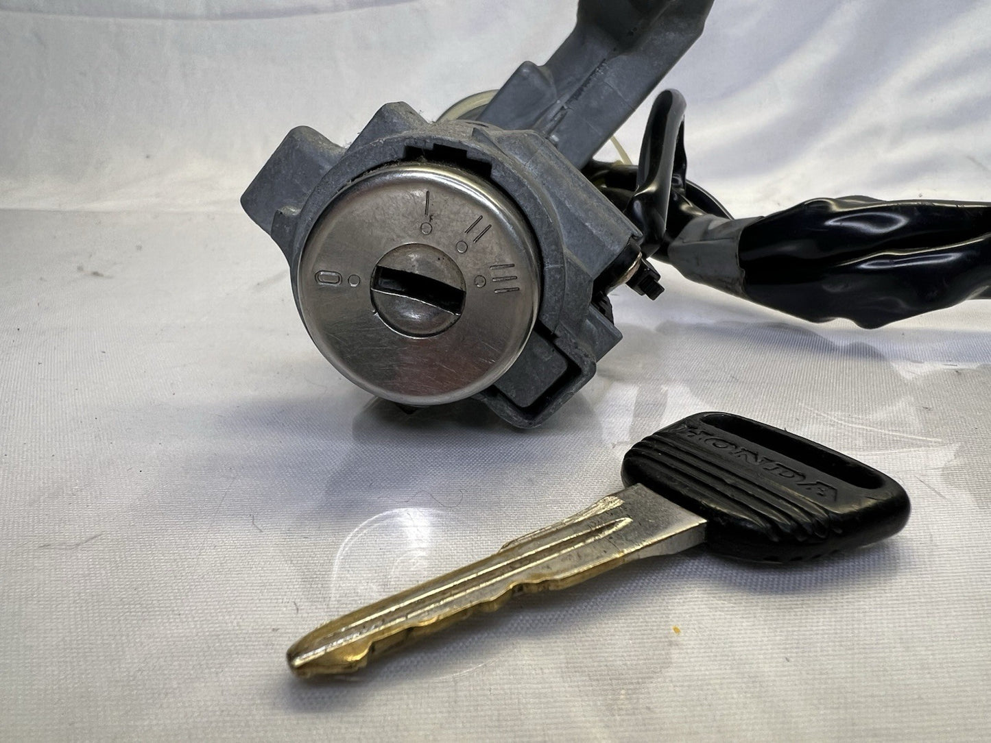 ✅ 1996-2000 Honda Civic Manual Ignition Switch Harness Lock Cylinder w/ OEM Key