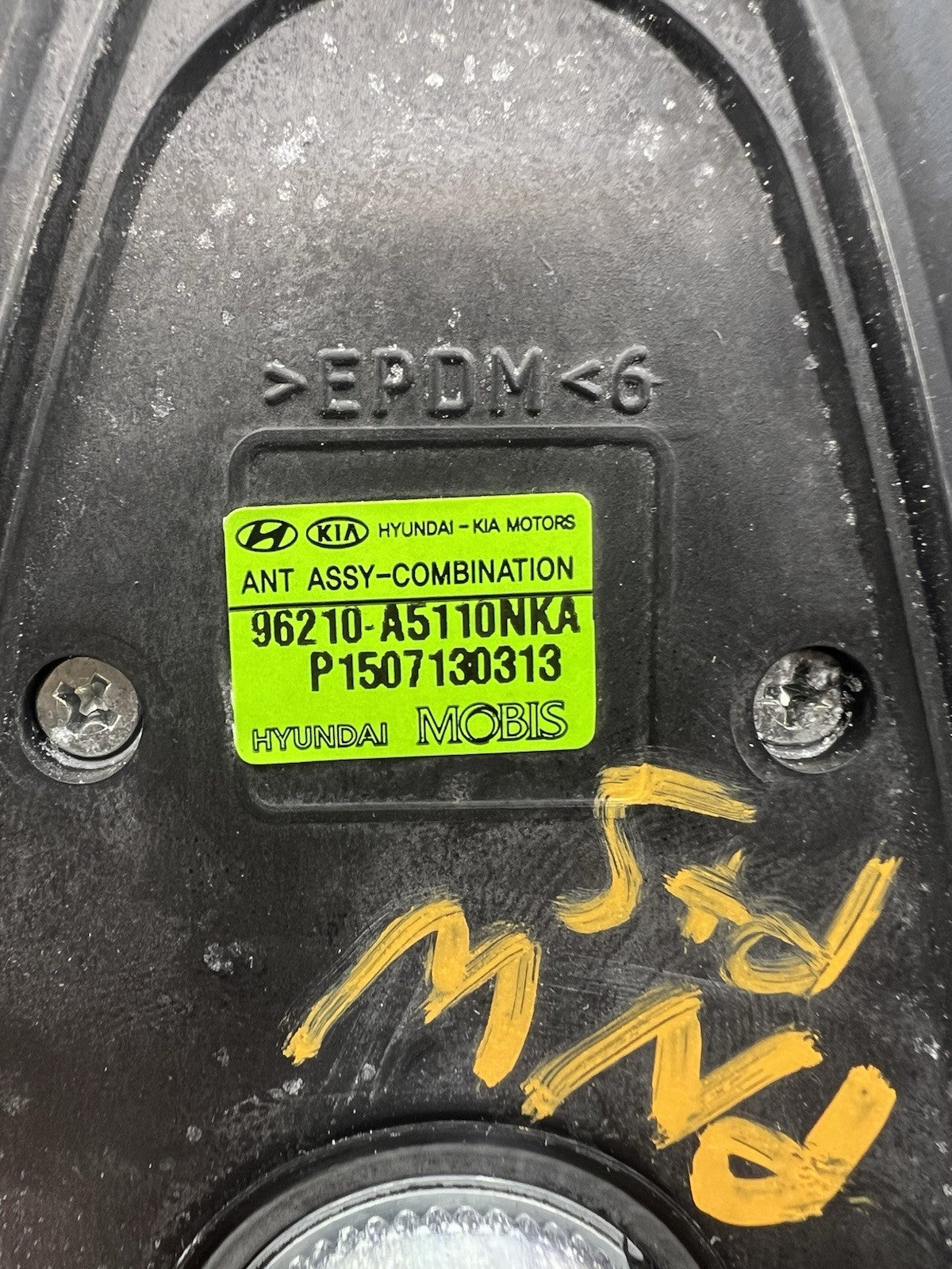 ✅ 2013-2017 Hyundai Elantra GT Sat Radio Antenna Shark Fin  96210-A5110NKA OEM