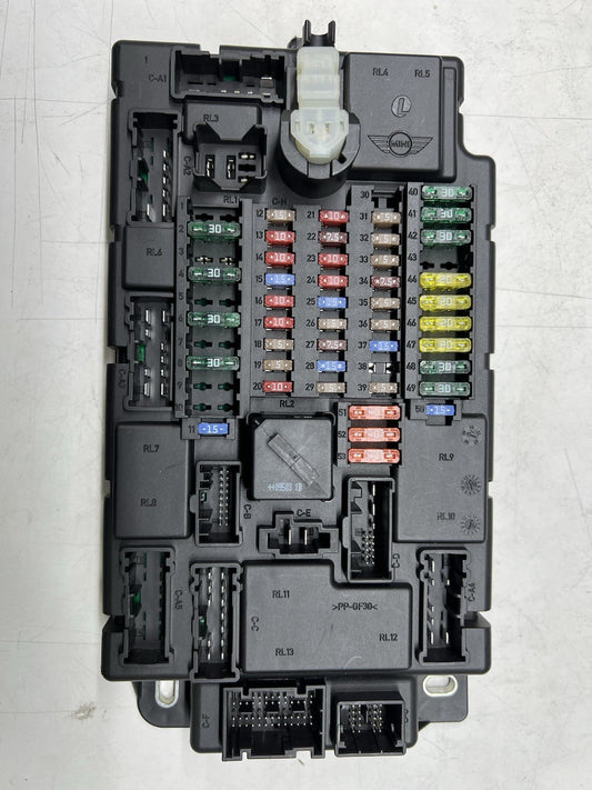 ✅ 2007-2014 OEM Mini Cooper H4 R56 Body Control Module Fuse Box JBE 61353455527