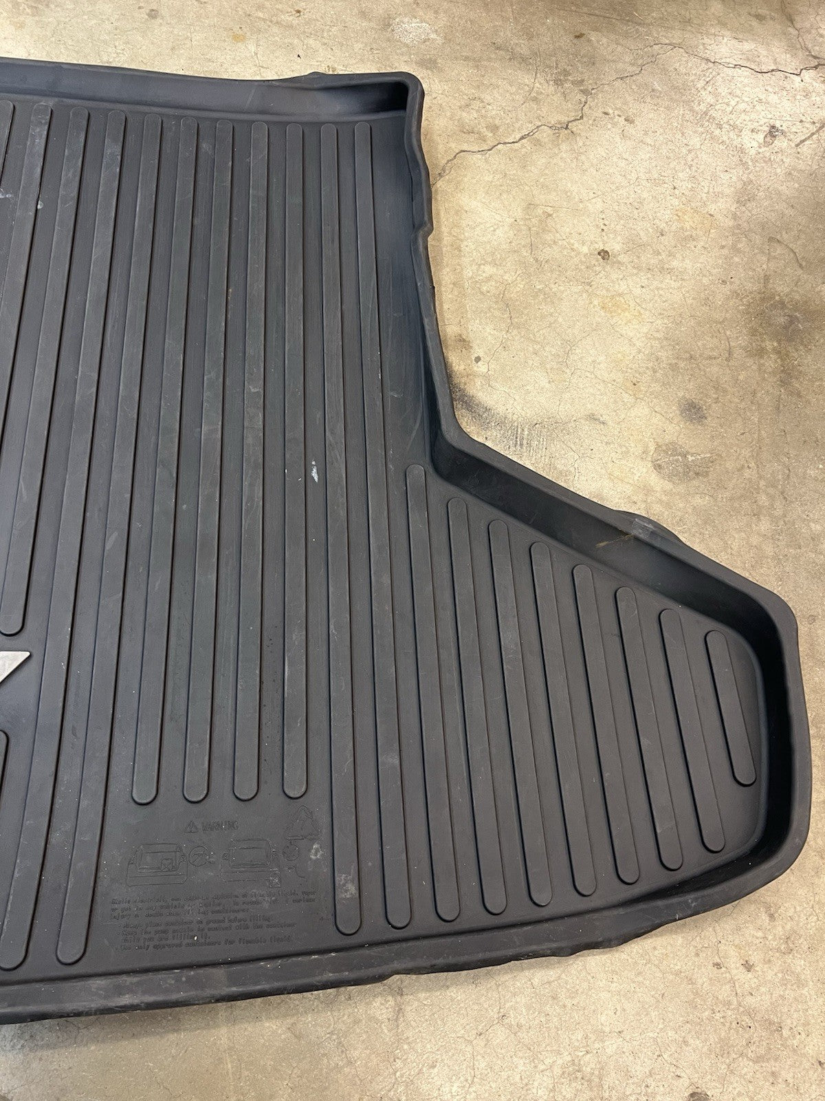 ✅ 2012 - 2017 PRIUS V  ALL WEATHER CARGO TRAY TRUNK LINER RUBBER PT908-47126 OEM