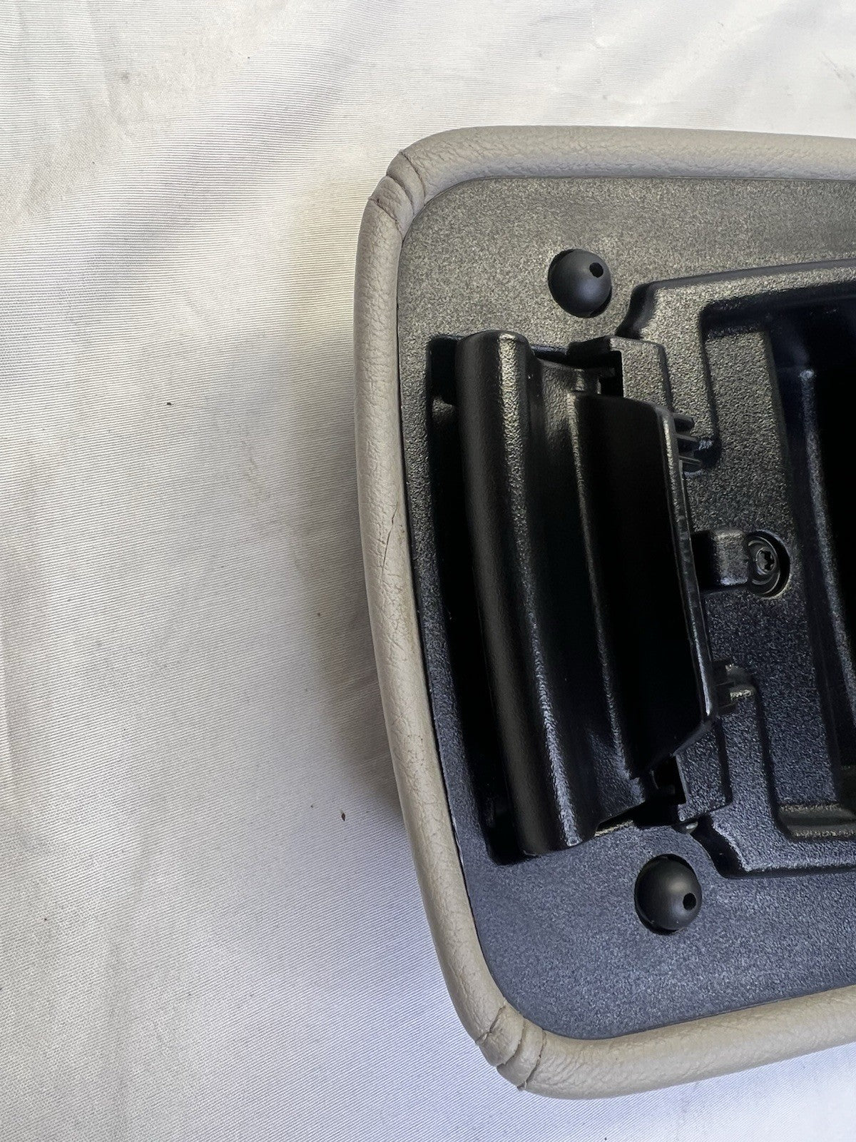 ✅ 2012-2014 Ford Focus Center Console Lid Armrest Arm Rest TAN BEIGE 12 Inch OEM