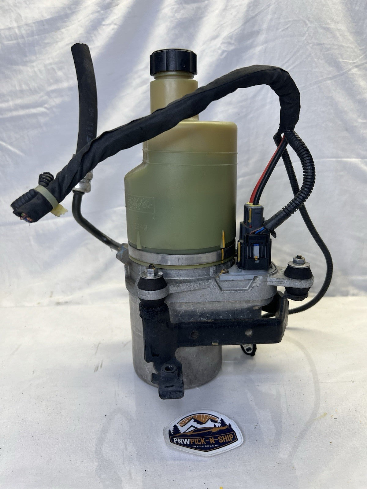 ✅ 04-13 Volvo S40 C70 C30 V50 Electric Power Steering Pump OEM Bracket & Pigtail