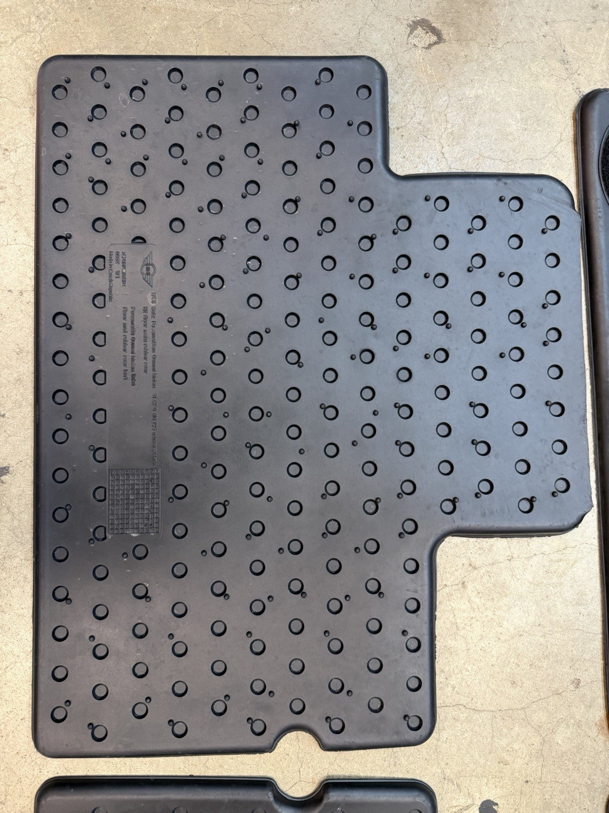 ✅ 08-14 Mini Cooper Clubman All Weather Floor Mats Rubber Black Set OEM R55