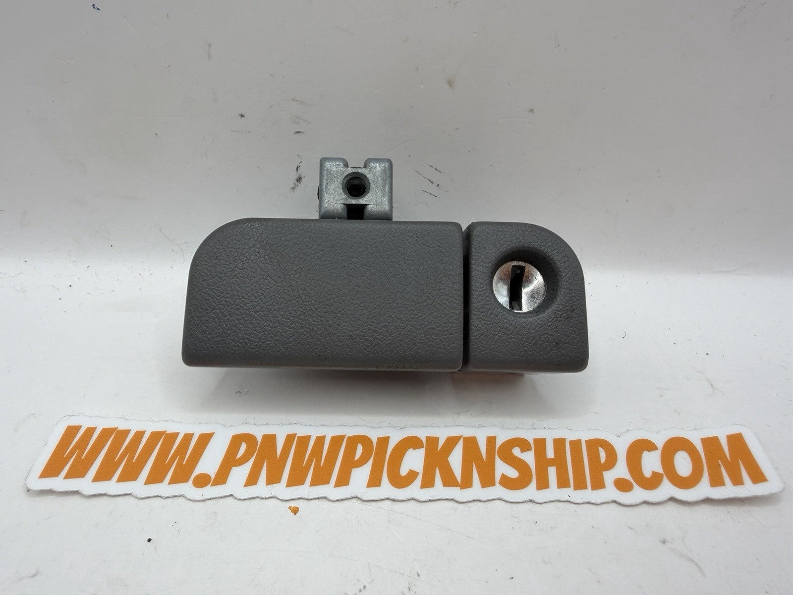 ✅ Honda Acura 97-06 CRV 03-11 Element 95-04 Odyssey RSX Glove Box Handle Gray
