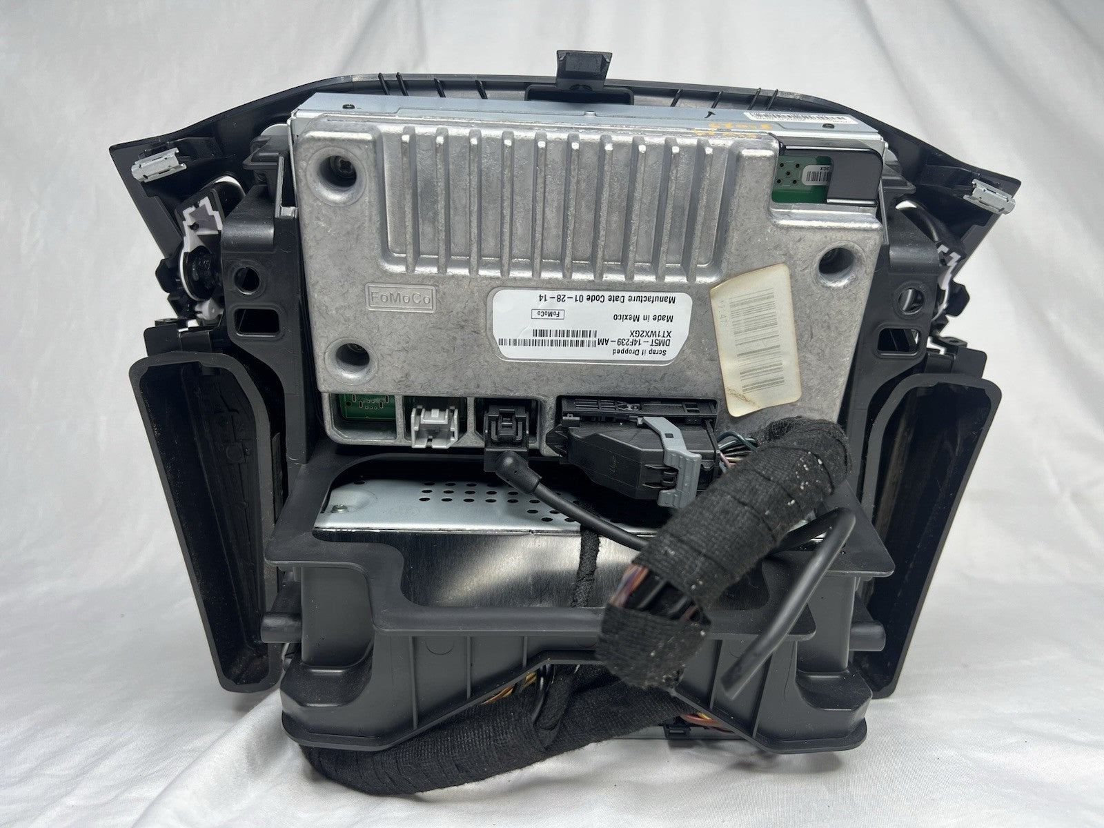 ✅14-18 Ford Focus Dash Navigation Info Radio W/ Display Screen Bezel Vents DM5T