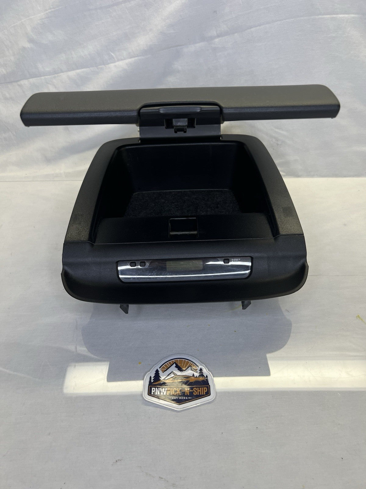 ✅ 2004-2008 Subaru Forester Center Dash Storage Compartment W/ Clock Display OEM
