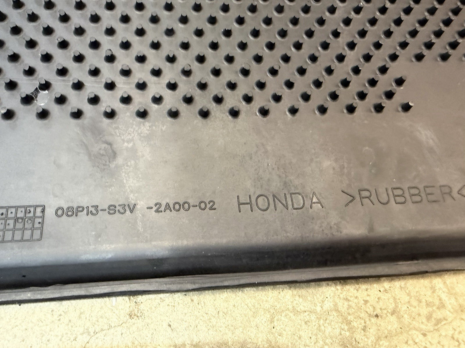 ✅ 2001-2006 Acura MDX OEM Black Rubber All Weather Floor Mats 3pc Front/2nd row
