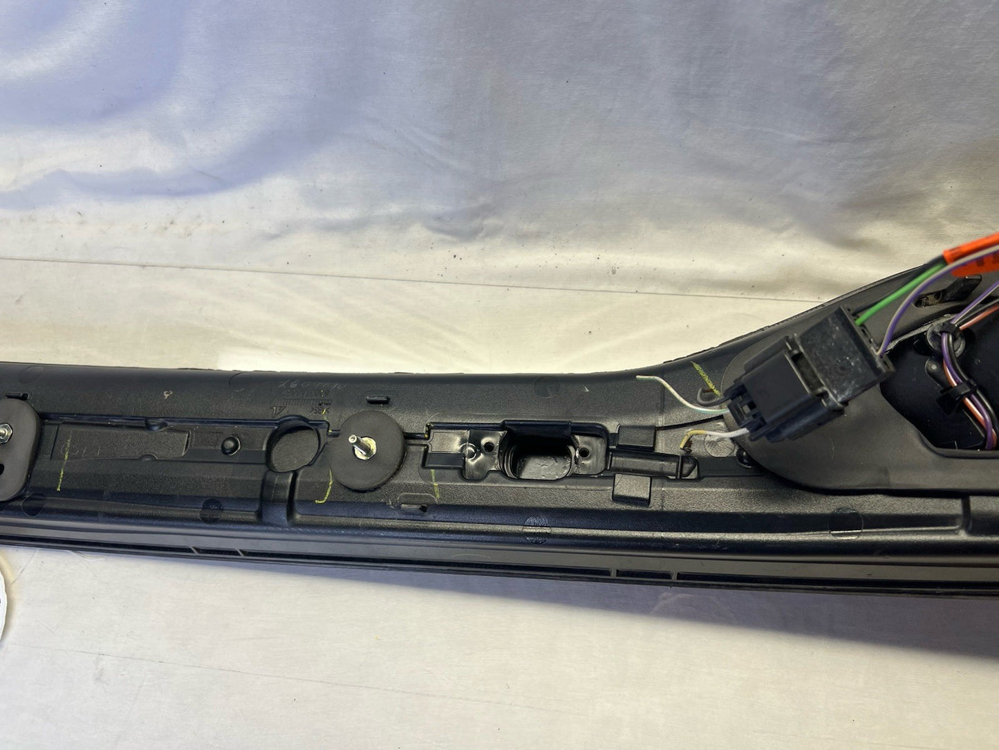 ✅ 2013-2016 Dodge Dart LED Trunk center Tail Light Lamp Brake Panel OEM TESTED