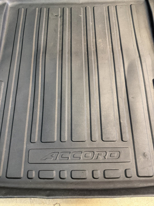 ✅ 03-07 Honda Accord Trunk Mat Liner Cargo Tray OEM All Weather Season Rubber