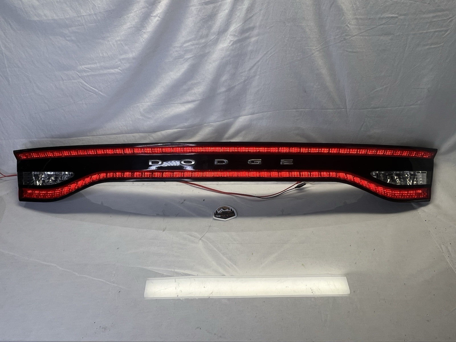 ✅ 2013-2016 Dodge Dart LED Trunk center Tail Light Lamp Brake Panel OEM TESTED