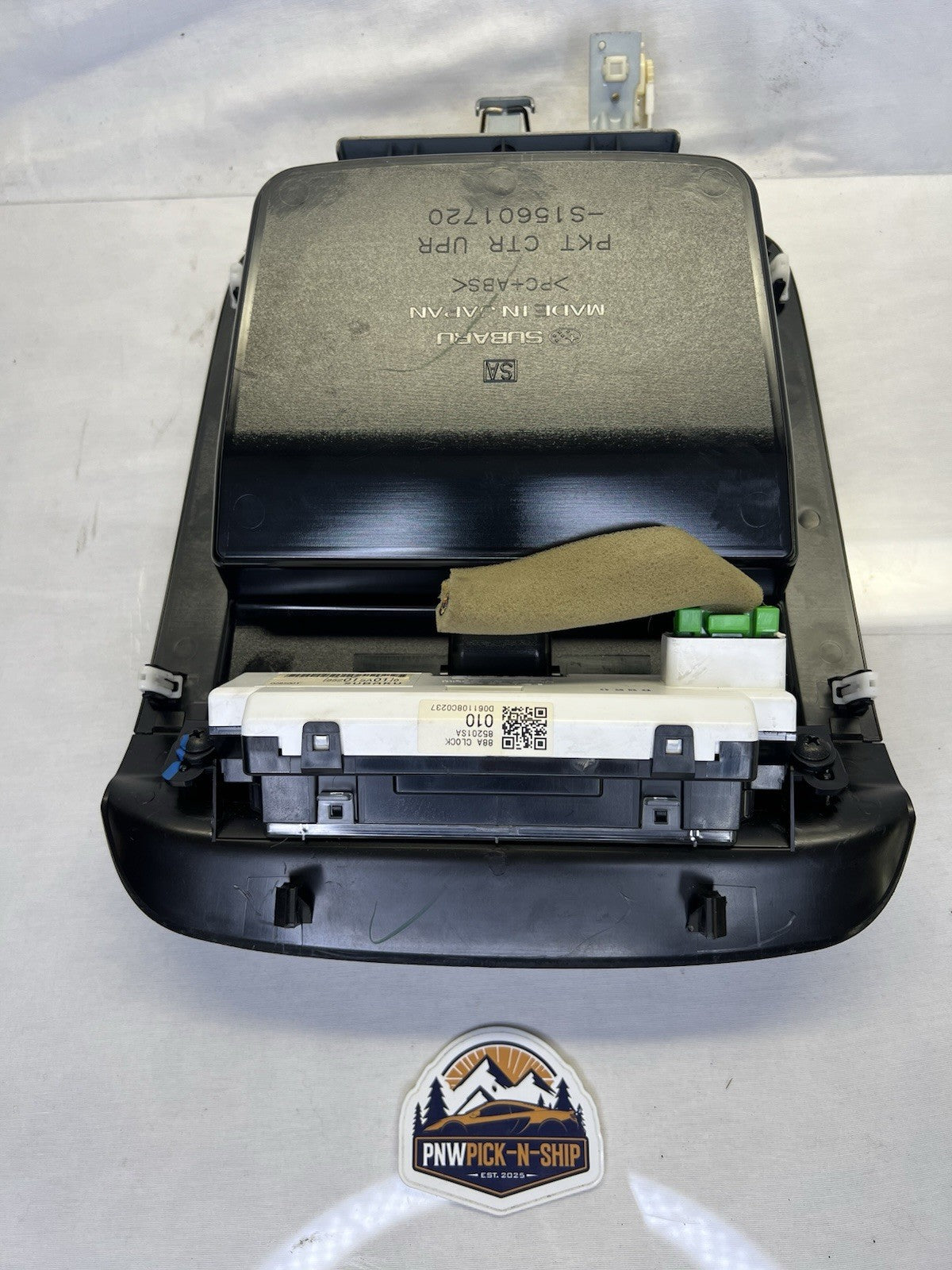 ✅ 2004-2008 Subaru Forester Center Dash Storage Compartment W/ Clock Display OEM