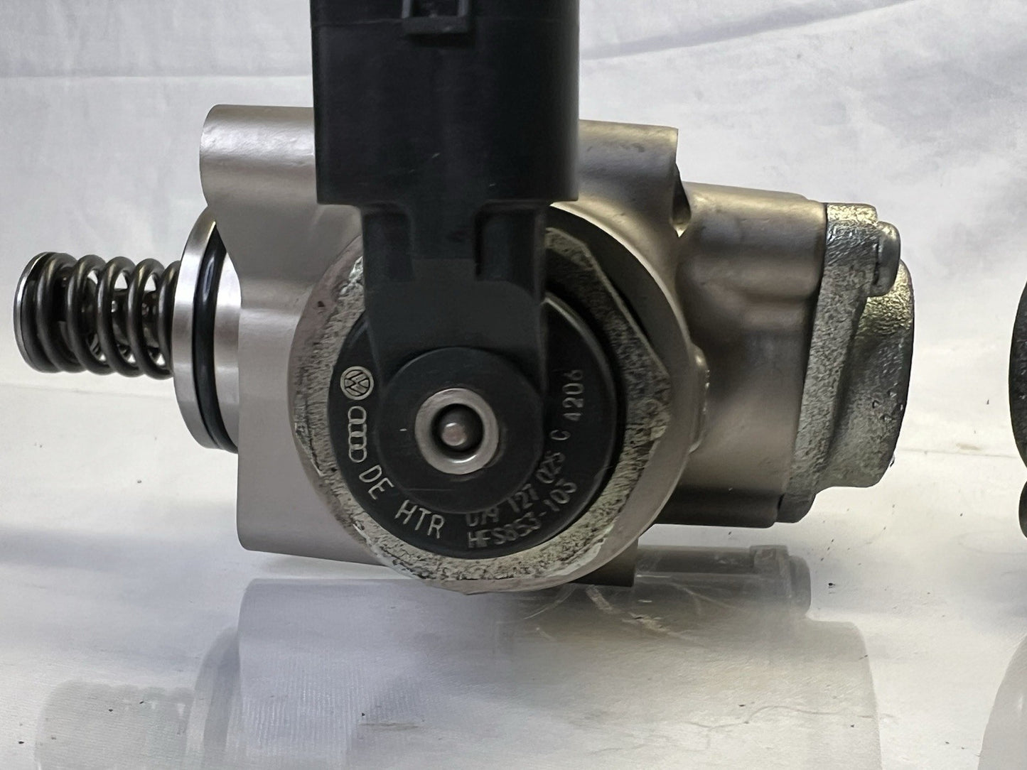 ✅ 2007-2011 Audi A6 A8 RS4 S5 Q7 4.2L V8 High Pressure Fuel Pump Set PAIR OEM