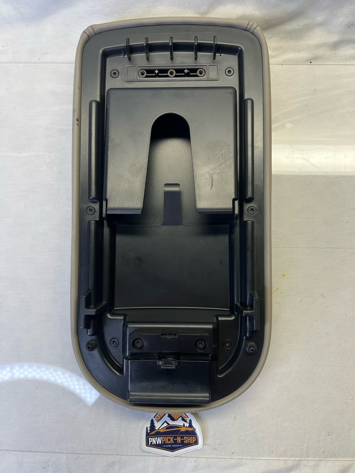 ✅ 2008-2009 Montego Taurus OEM Center Console Lid Top Arm Rest Storage BEIGE