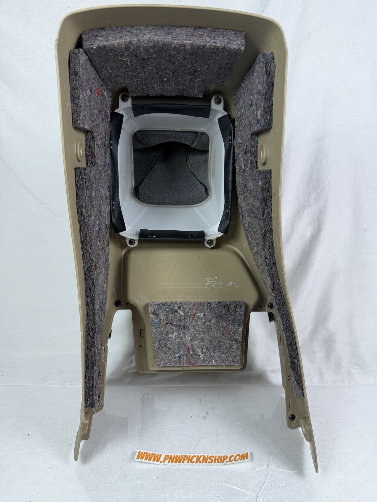 ✅ 02-06 Honda CRV Manual Transmission shifter Shift lower center console Ivory